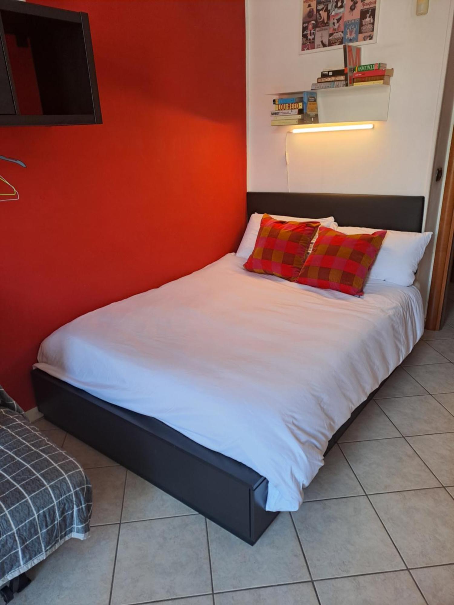 Stanza Privata In Casa Condivisa - Private In Shared *